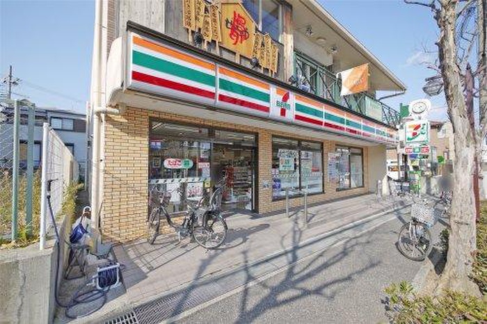 コンビニ　セブンイレブン芦屋東山町店（コンビニ）まで600m