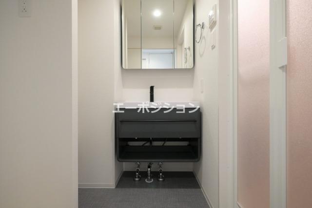 洗面設備　セレニテ難波ミラク壱番館