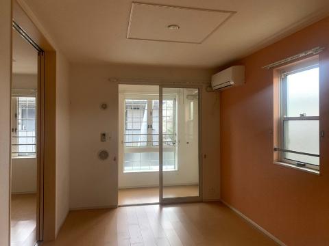 居室・リビング　※同タイプ反転