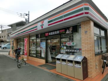 コンビニ　セブンイレブン 横浜笹堀店（コンビニ）まで459m