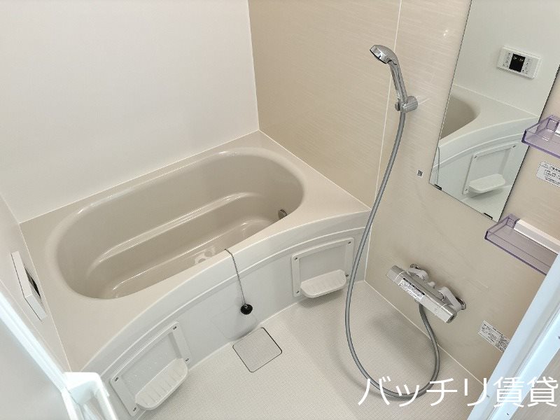 バス・シャワールーム　※同型タイプの為、現状を優先いたします