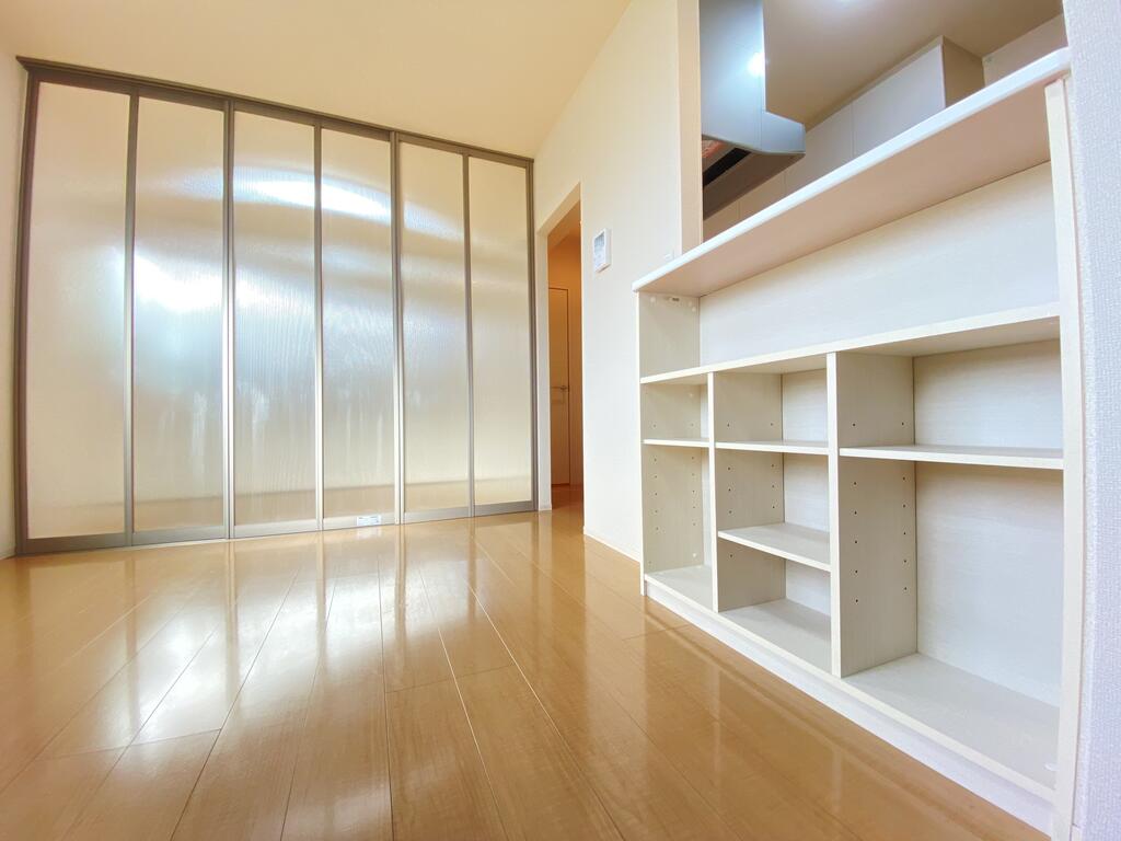 建物外観　同間取り反転タイプ部屋参考画像です