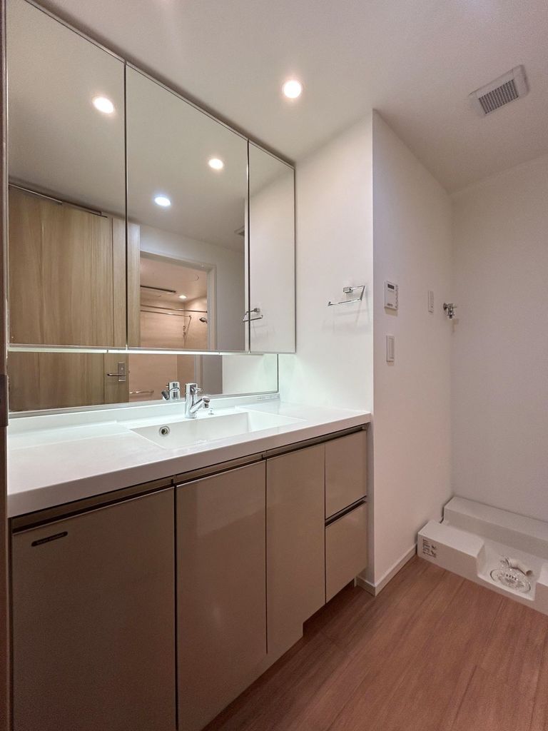 洗面設備　洗面所