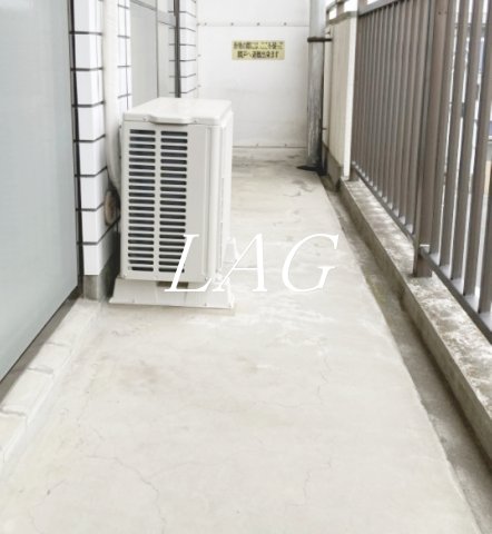 バルコニー　バルコニーです。（同仕様です。）