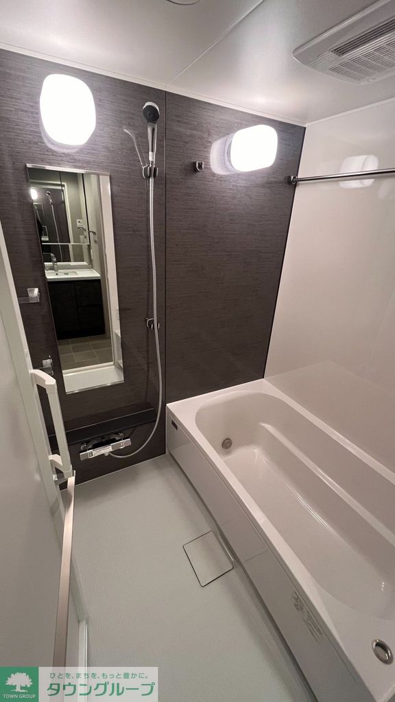 バス・シャワールーム　バス