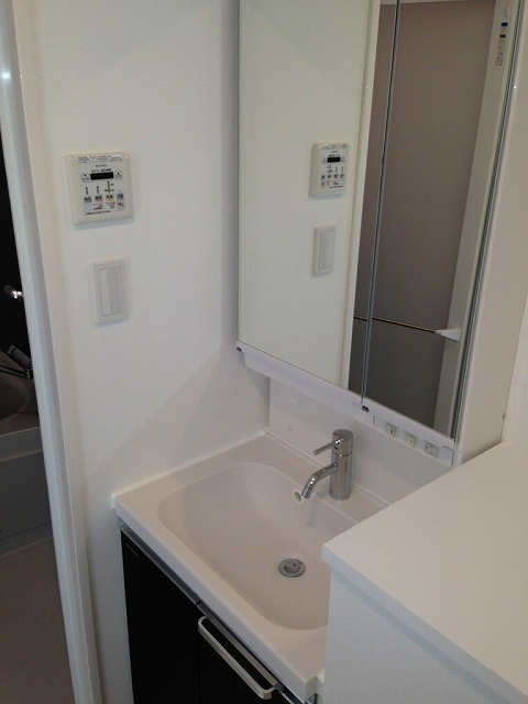 洗面設備　弊社は都内全域の物件をご紹介可能です！