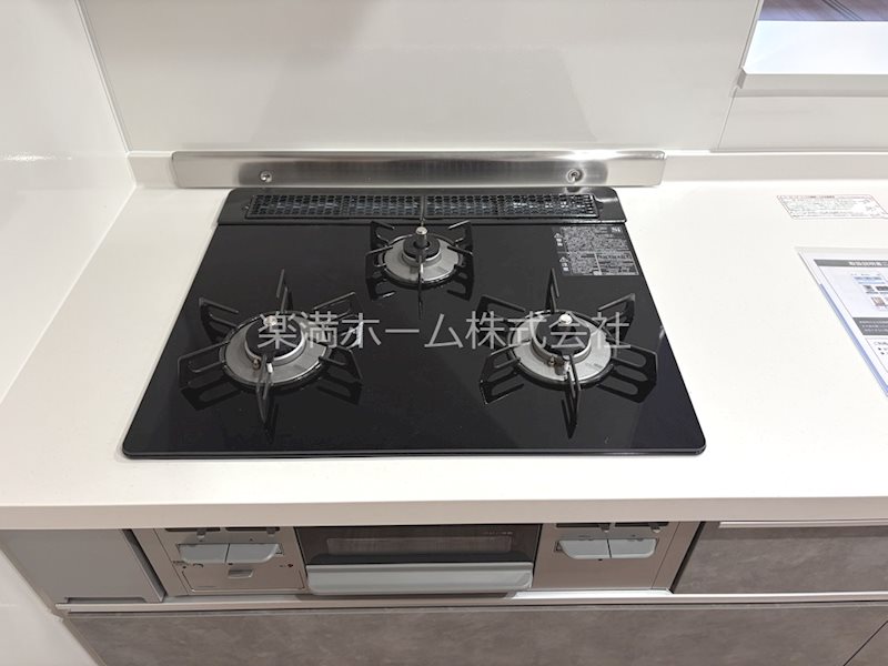 その他　3口ガスシステムキッチン♪