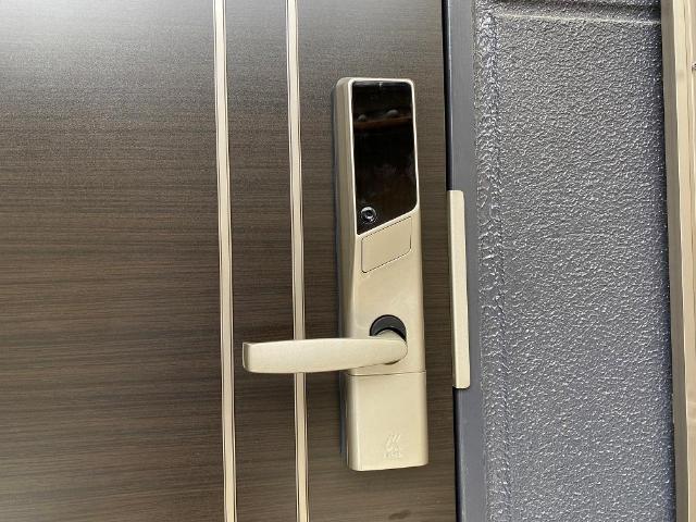 セキュリティ　玄関電子キー