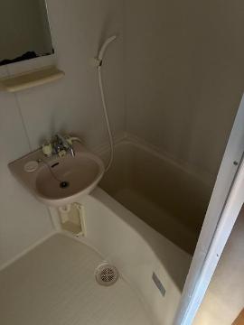 バス・シャワールーム　バス（イメージ）