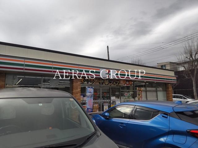 コンビニ　セブン-イレブン 町田金井ヶ丘店（コンビニ）まで989m