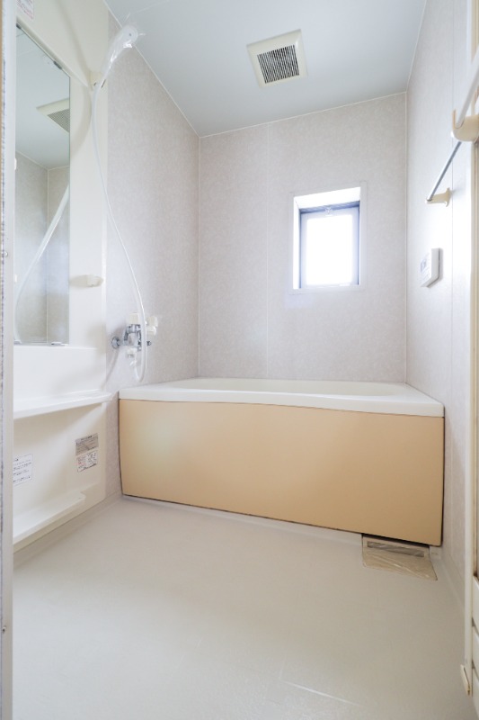 バス・シャワールーム　図面と現状に相違がある場合には現状を優先