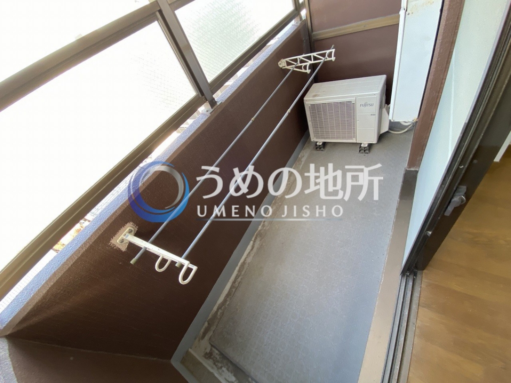 バルコニー　バルコニー