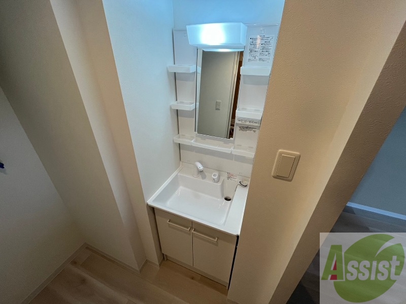 洗面設備　シャンプードレッサーで身支度もラクラクです！