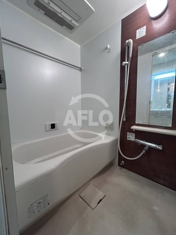 バス・シャワールーム　アクアスイート新大阪　浴室