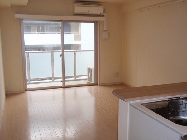 居室・リビング　※別部屋参照、現状を優先します※