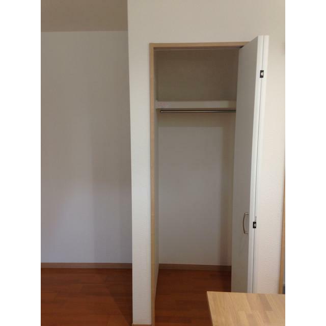 収納　お荷物の多い方でも安心のクローゼット付き♪