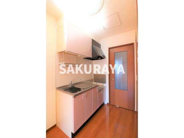 キッチン　2019年撮影。現況と異なることがございます。