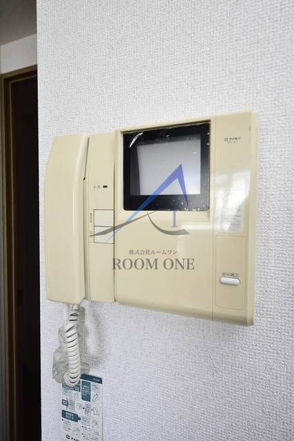 セキュリティ　モニター付インターホンです。