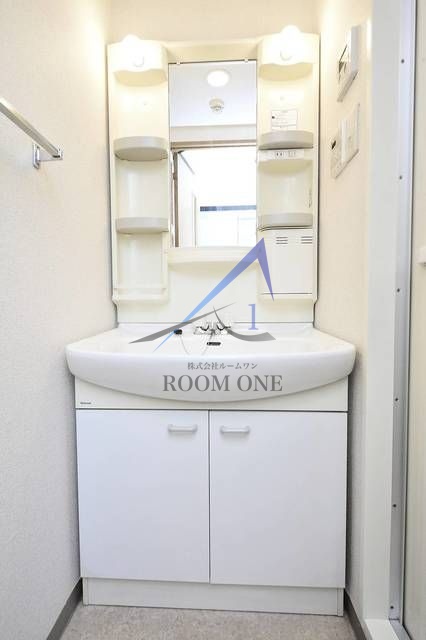 洗面設備　洗面台です。