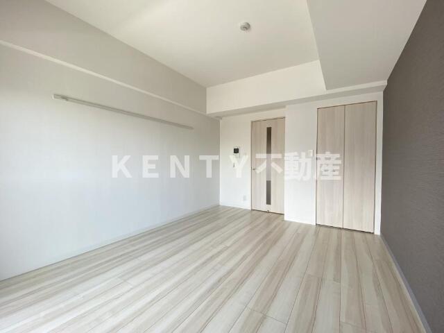 居室・リビング　こちらのリビングで趣味の時間をお楽しみください