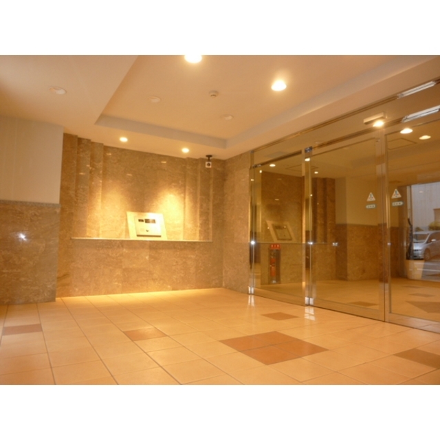 セキュリティ　オートロック完備