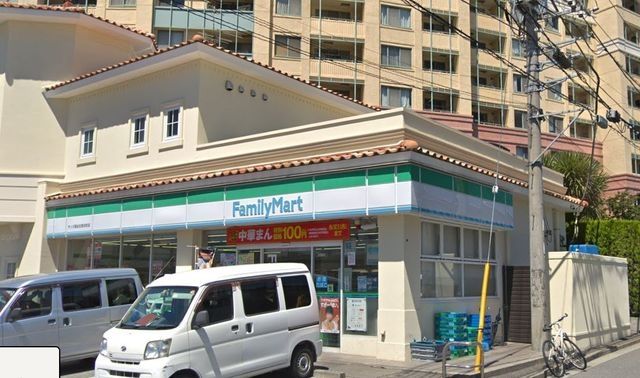 コンビニ　ファミリーマートサンズ瀬谷五貫目町店（コンビニ）まで694m