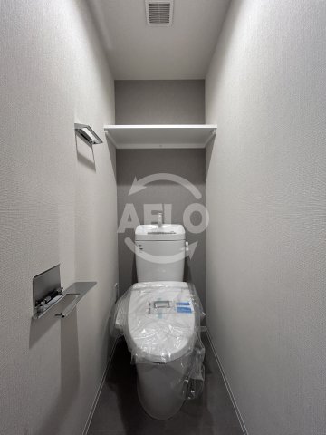 トイレ　コンフォリア・リヴ淡路　トイレ