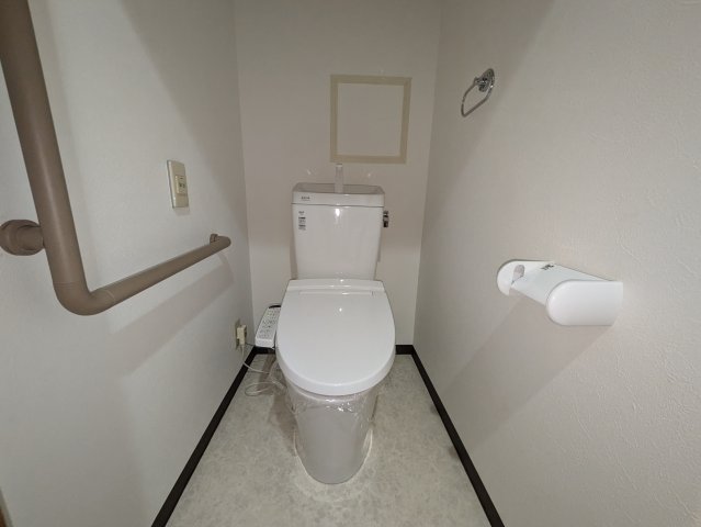 トイレ　シティコーポ春里