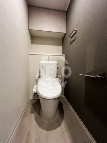 トイレ　コンフォリア・リヴ博労町一丁目Q　トイレ