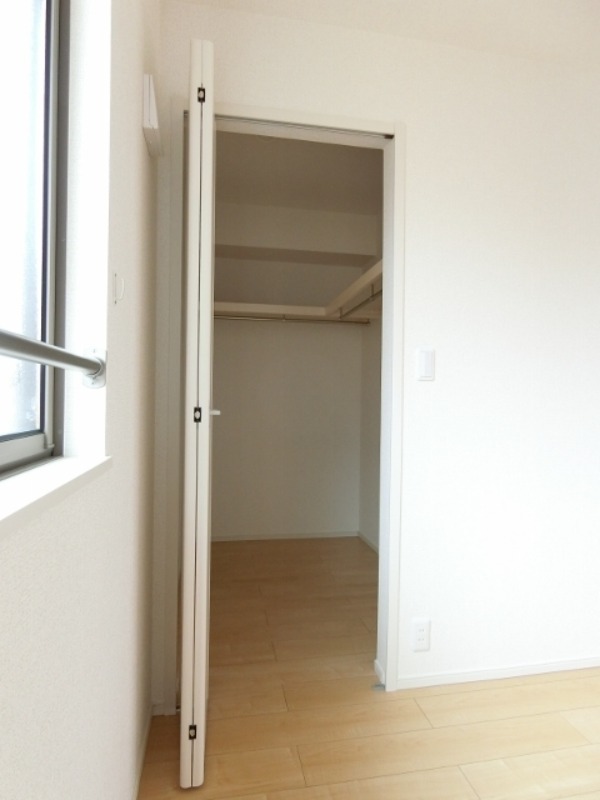 収納　図面と現状に相違がある場合には現状を優先