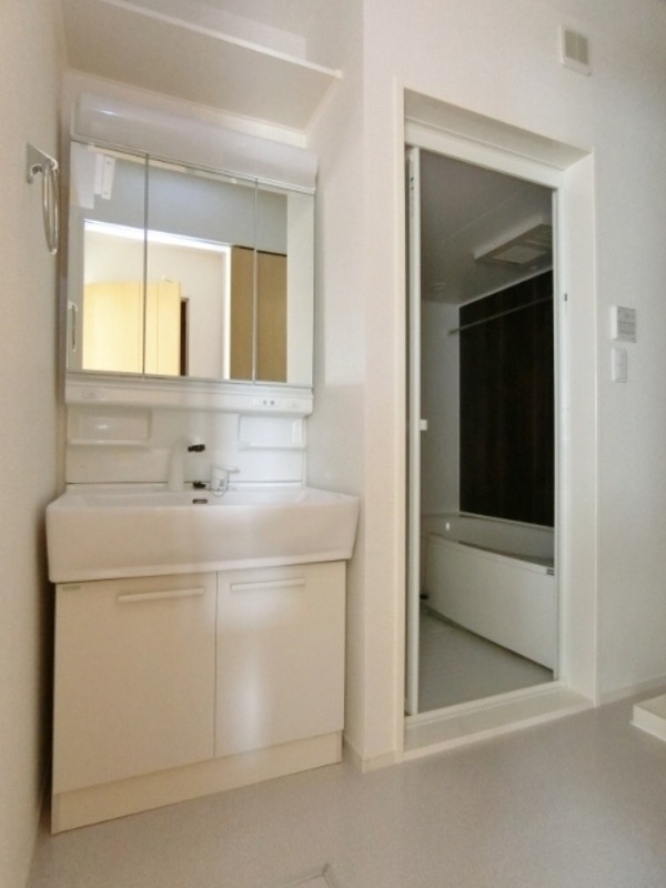 洗面設備　図面と現状に相違がある場合には現状を優先