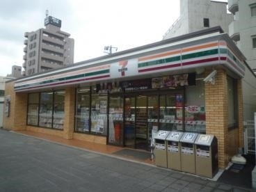 コンビニ　セブンイレブン練馬早宮3丁目店（コンビニ）まで150m