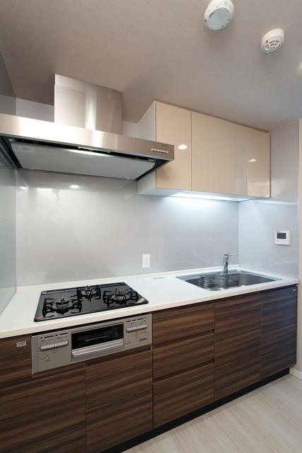 キッチン　※写真は同タイプ住戸です。