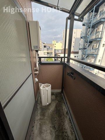 バルコニー　お洗濯にも便利なバルコニー付き