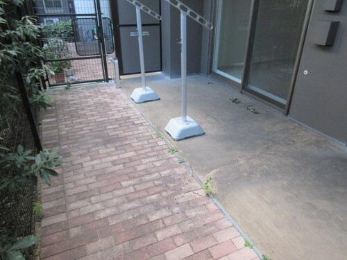 その他　テラス　※2021年11月撮影