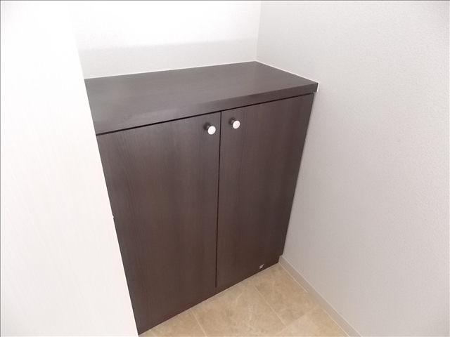 玄関　反転タイプ