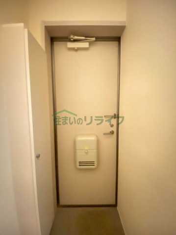 玄関　※参考写真です。別部屋になります。