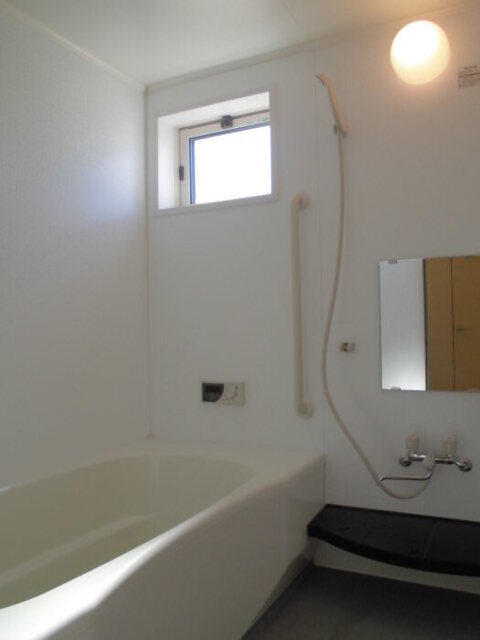 バス・シャワールーム　一坪風呂