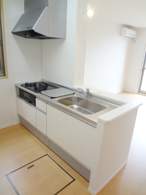 キッチン　きれいなキッチンです※別号室のお部屋になります。