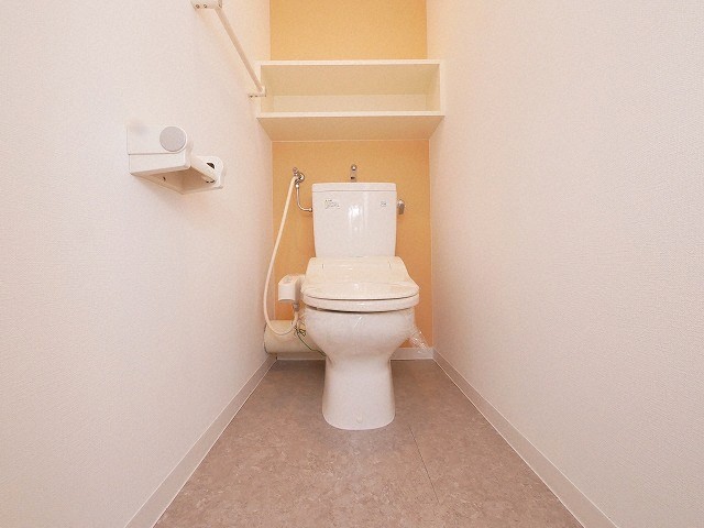 トイレ　☆ウォシュレット完備☆