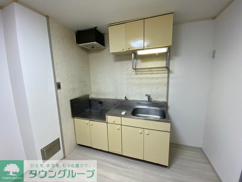 キッチン　お問合せはタウンハウジングまで！※現地待合わせ相談可能