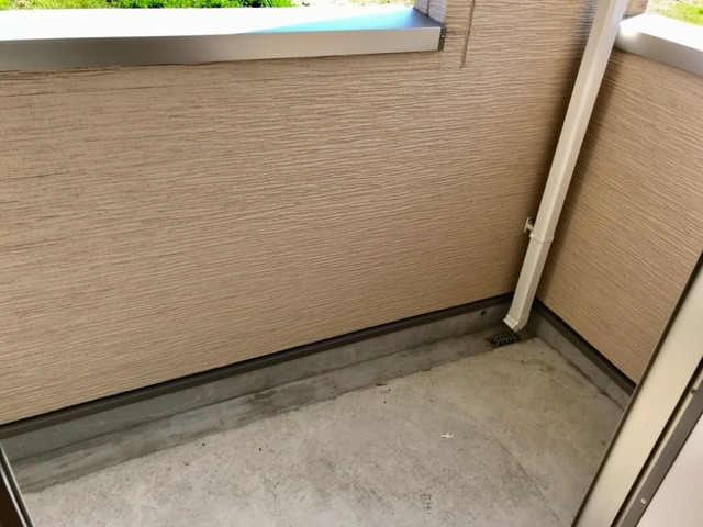 バルコニー　開放的で明るい空間を演出してくれるバルコニーです