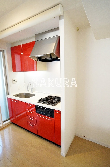 キッチン　広々使える快適な調理スペースです♪