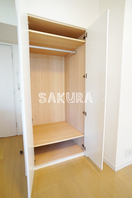 収納　お荷物の多い方でも安心のクローゼット付き♪