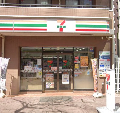 コンビニ　セブン-イレブン 横浜太田町３丁目店（コンビニ）まで65m