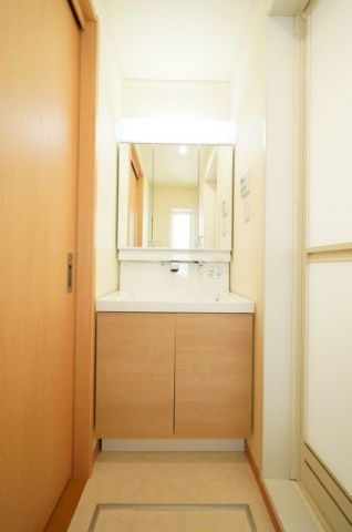 洗面設備　メゾンオルテ　北区田端新町2