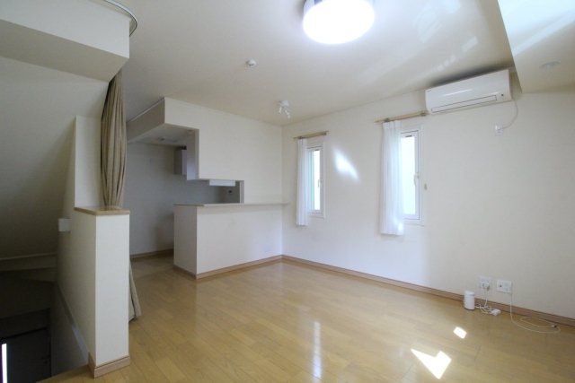 居室・リビング　メゾンオルテ　北区田端新町2