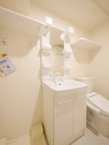 洗面設備　プレールドゥーク東新宿III