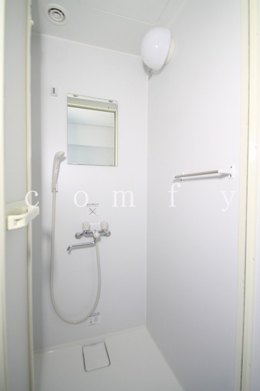 バス・シャワールーム　シャワールーム