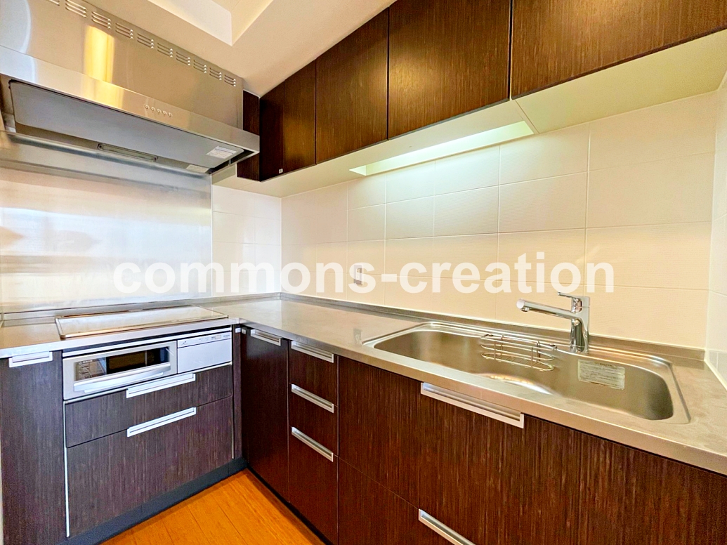 キッチン　※別部屋参考写真